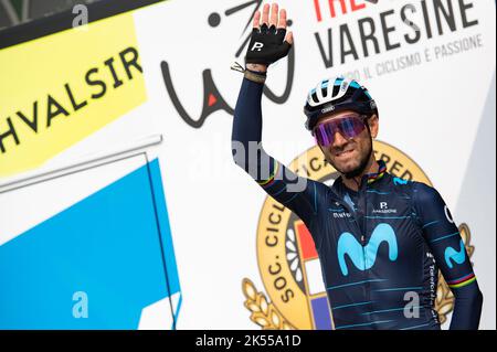 Alejandro Valverde Belmonte, Movistar Team durante tre Valli Varesine, Ciclismo di strada a Busto Arsizio/Varese, ottobre 04 2022 Foto Stock