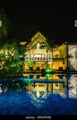 Vista aerea di un resort a Khao Lak, Thailandia Foto Stock