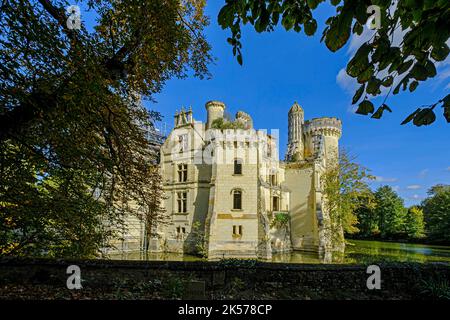 Francia, Vienne, Les Trois-Moutiers, castello di la Mothe-Chandeniers, datato 12 ° secolo, coniglietto in un incendio nel 1932 e mai riparato. Fu successivamente restaurato e aperto al pubblico nel 2021 Foto Stock