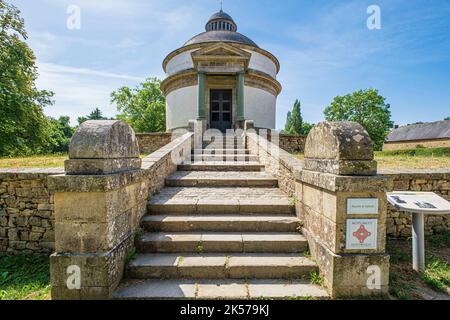 Francia, Morbihan, Auray, mausoleo in memoria di Georges Cadoudal (1771-1804), carattere emblematico della chouannerie bretone, sul sentiero costiero o GR 34 percorso a lunga distanza Foto Stock