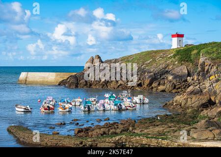 Francia, Finistere, Plouhinec, baia di Pors Poulhan, segna lo spartiacque tra Cap Sizun e Pays Bigouden Foto Stock