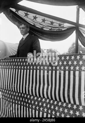 Newton Diehl Baker, Segretario della guerra, parlando, 1917. Segretario DELLA guerra DEGLI STATI UNITI 1916-1921. Foto Stock