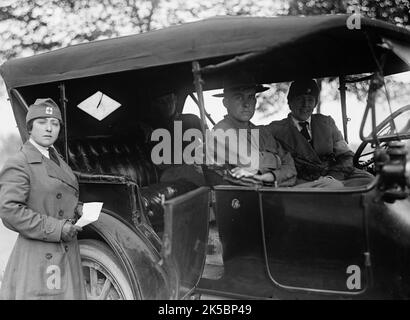 Mendum Bloomburg, Red Cross Motor Corps, 1917. Prima guerra mondiale. Foto Stock