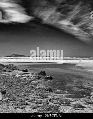 Europa, Europa occidentale, Irlanda, Repubblica d'Irlanda, Contea di Kerry, Anello di Kerry, Parco Nazionale di Derrynane, spiaggia sabbiosa a Derrynane Bay Foto Stock