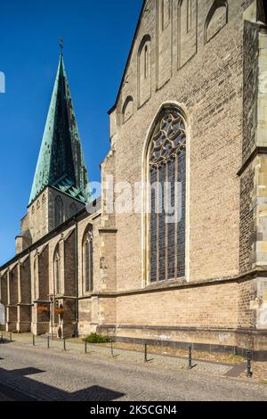 Germania, Bocholt, bassa Reno, Westmuensterland, Muensterland, Westfalia, Renania Settentrionale-Vestfalia, NRW, Chiesa Parrocchiale di San George, chiesa cattolica, gotica, campanile Foto Stock