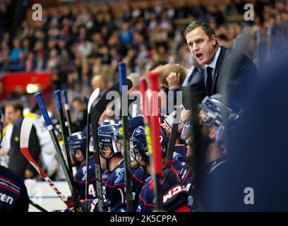 Linköping HC vs. Brynäs IF, Svedese Hockey League, in Saab arena, Linköping, Svezia. Nella foto: Dan Tangnes, allenatore, Linköping HC. Foto Stock