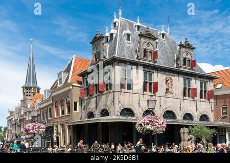 Olanda, Hoorn, città vecchia, de Roode Steen, storico mercato del formaggio Foto Stock