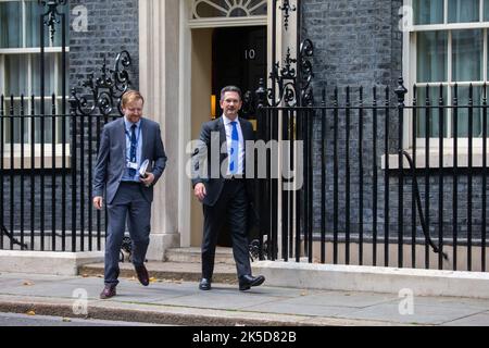 Londra, Inghilterra, Regno Unito. 7th Ott 2022. Ministro di Stato per l'Irlanda del Nord STEVE BAKER è visto in Downing Street. Credit: ZUMA Press, Inc./Alamy Live News Foto Stock