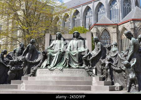 Monumento a Hubert e Jan Van Eyck, Gand, Fiandre Orientali, Fiandre, Belgio Foto Stock