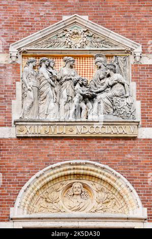 Rijksmuseum, particolare della facciata, Museumplein, Amsterdam, Olanda del Nord, Paesi Bassi Foto Stock