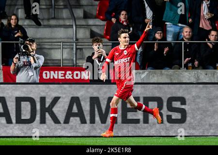 Belgio. 07th Ott 2022. Pieter Gerkens di Anversa festeggia dopo aver segnato durante una partita di calcio tra il Royal Antwerp FC RAFC e Sint-Truiden STVV, venerdì 07 ottobre 2022 ad Anversa, una partita il giorno 11 della prima divisione del campionato belga della 'Jupiler Pro League' del 2022-2023. BELGA PHOTO TOM GOYVAERTS Credit: Agenzia Notizie Belga/Alamy Live News Foto Stock