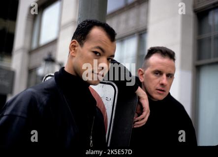 FINE GIOVANI CANNIBALI - Gruppo rock britannico con Roland Gift alla voce circa 1988-los angeles ca Foto Stock