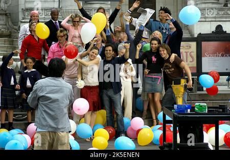 GARNER, RUFFALO, 13 ANDANDO SU 30, 2004 Foto Stock