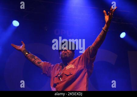 Curitiba, Parana, Brasil. 7th Ott 2022. (INT) Concerto di Detonautas durante la Rock Session 2022 a Curitiba. Credit: ZUMA Press, Inc./Alamy Live News Foto Stock