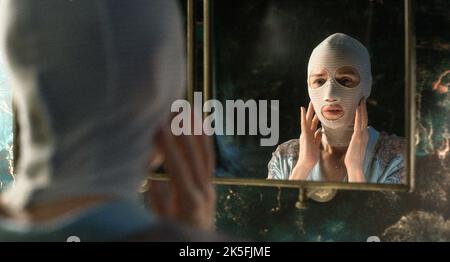 NAOMI WATTS in GOODNIGHT MOMMY (2022), diretto da MATT SOBEL. Credit: Regno animale / distribuzione film / Album Foto Stock