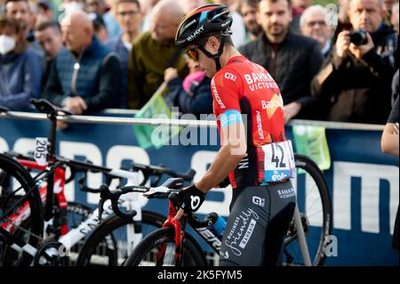 Bergamo, Italia. 08th Ott 2022. Mikel Landa Meana, team Bahrain vittorioso durante giro di Lombardia, Street Cycling a Bergamo, Italia, Ottobre 08 2022 Credit: Independent Photo Agency/Alamy Live News Foto Stock