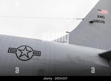Giornate della NATO, Dny NATO, aeroporto Leos Janacek, Ostrava Mosnov, Repubblica Ceca, Czechia - 17 settembre 2022: USAF - US Air Force - USAF - emblema, logo, sy Foto Stock