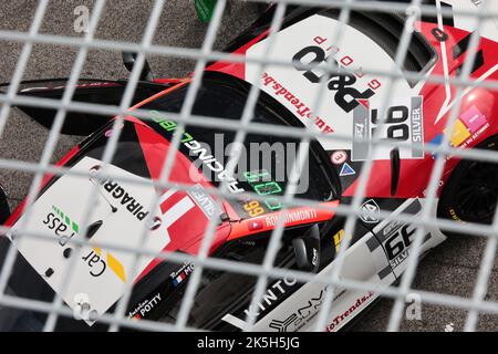 1 ottobre 2022 - veduta aerea dell'auto in pit lane al Festival della velocità, Festival de Velocidad, sul circuito della Catalogna a Barcellona, Montmelo, Spagna Foto Stock