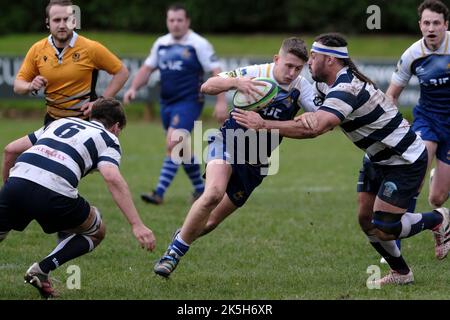 Jedburgh, Regno Unito. 8th Ott 2022. Home Side JedForest ha ottenuto una vittoria decisiva nel 51-20 su Visitors Heriots Blues Men al Riverside Park di Jedburgh sabato 08 ottobre 2022. Credit: Rob Gray/Alamy Live News Foto Stock