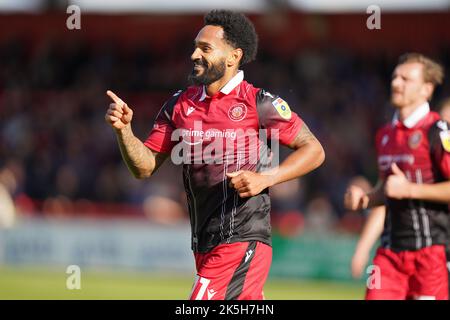 Jordan Roberts di Stevenage festeggia il secondo gol della partita durante la partita della Sky Bet League Two al Lamex Stadium di Stevenage. Data immagine: Sabato 8 ottobre 2022. Foto Stock