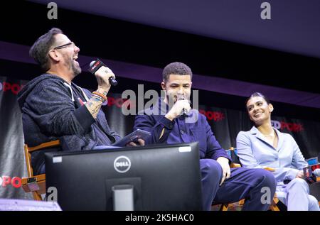 New York, Stati Uniti. 07th Ott 2022. Membri del cast Amazon's Wheel of Time Credit: Veronica Bruno/Alamy Foto Stock