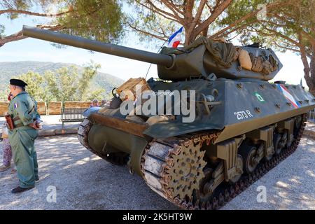 WW II American Tank alla cerimonia del 78th° anniversario della liberazione di Bormes-les-Mimosas. Foto Stock