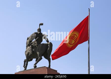 Statua equestre di Manas, Piazza Ala-Too, Bishkek, Regione della città di Bishkek, Kirghizistan, Asia centrale Foto Stock