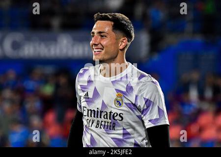 GETAFE, SPAGNA - 8 OTTOBRE: Lucas Cañizares del Real Madrid CF durante la partita tra Getafe CF e Real Madrid CF di la Liga Santander il 8 ottobre 2022 al Colosseo Alfonso Pérez di Getafe, Spagna. (Foto di Samuel Carreño/ PX Images) Foto Stock