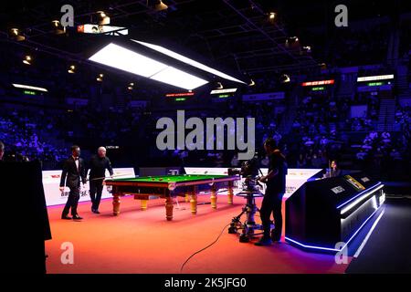 Hong Kong, Cina. 08th Ott 2022. John Higgins visto in azione durante la semifinale contro Marco fu il Day 3 del torneo di snooker dei Masters di Hong Kong 2022. Punteggio finale; Marco fu 6:5 John Higgins. Credit: SOPA Images Limited/Alamy Live News Foto Stock