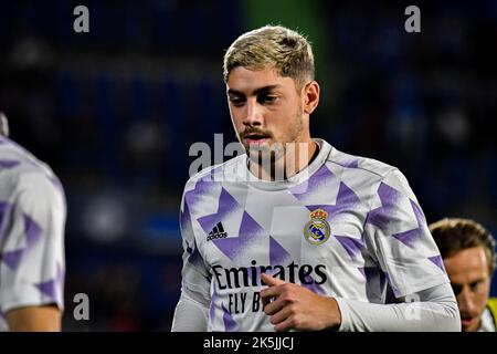 8 ottobre 2022: GETAFE, SPAGNA - 8 OTTOBRE: Fede Valverde del Real Madrid CF durante la partita tra Getafe CF e Real Madrid CF di la Liga Santander il 8 ottobre 2022 al Colosseo Alfonso Pérez di Getafe, Spagna. (Credit Image: © Samuel CarreÃ±o/PX Imagens via ZUMA Press Wire) Foto Stock