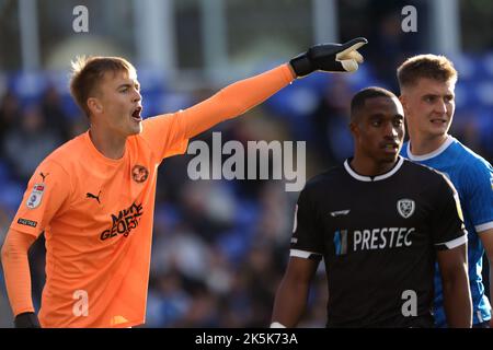 Peterborough, Regno Unito. 08th Ott 2022. Lucas Bergstrom (PU) al Peterborough United contro Burton Albion, una partita della EFL League, al Weston Homes Stadium, Peterborough, Cambridgeshire. Credit: Paul Marriott/Alamy Live News Foto Stock