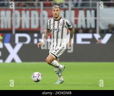 Milano ottobre 8 Stadio G Meazza - Milano - Juventus serie A - campione serie A Tim 2022/23 AC Milano - FC Juventus nella foto : paredes juventus Foto Stock