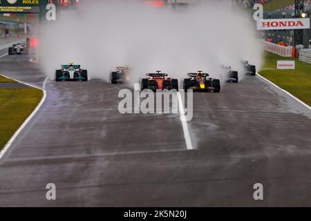 9th ottobre 2022; circuito di Suzuka, Ino, Città di Suzuka, Prefettura di mie, Giappone: FIA F1 Gran Premio del Giappone, giornata di gara; inizia la gara Foto Stock