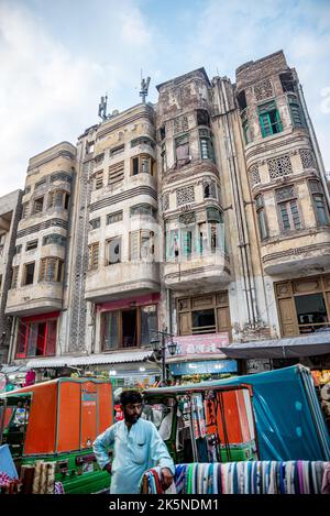 Edificio Art Deco a Peshawar, Provincia di Khyber Pakhtunkhwa, Pakistan Foto Stock