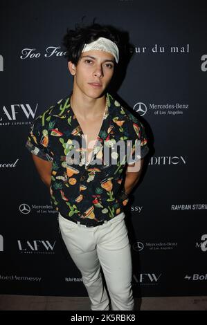 Fleur du Mal 10° anniversario al Sunset Edition di Los Angeles, foto di Nadja Sayej al LAFW, Los Angeles Fashion Week 2022 Foto Stock