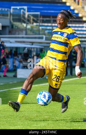 Arena Garibaldi, Pisa, Italia, 08 ottobre 2022, Coulibaly di Woyo di Parma durante l'AC Pisa vs Parma Calcio - Serie B di calcio italiano Foto Stock