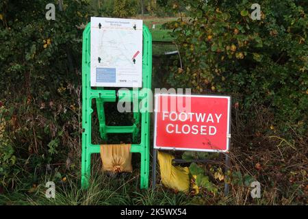 Diritto di passaggio chiuso sulla rete ferroviaria ad alta velocità HS2. Scalpellatura Warden. Northamptonshire. Inghilterra. Foto Stock