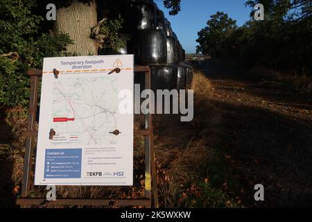 Diritto di passaggio chiuso sulla rete ferroviaria ad alta velocità HS2. Scalpellatura Warden. Northamptonshire. Inghilterra. Foto Stock