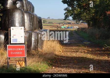 Diritto di passaggio chiuso sulla rete ferroviaria ad alta velocità HS2. Scalpellatura Warden. Northamptonshire. Inghilterra. Foto Stock