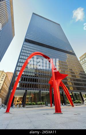 Scultura Flamingo creata dall'artista americano Alexander Calder, Chicago, Illinois, USA Foto Stock