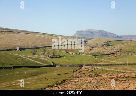 Pen Y Gand di Silverdale, nello Yorkshire Dales, Regno Unito Foto Stock