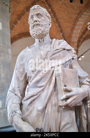 San Pietro di Filippo Brunelleschi nel Museo della Chiesa di Orsanmichele Firenze Italia Foto Stock