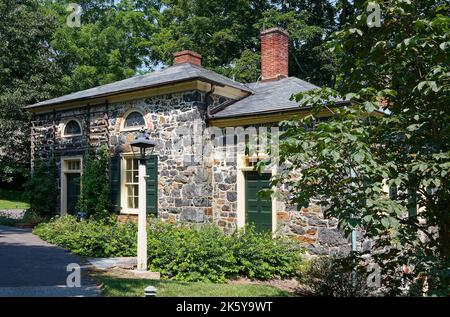 E. I. DuPont de Nemours Company, primo ufficio, 1837, edificio in pietra di campo, antico, Green Shuts, Hagley Museum, Delaware, USA, Wilmington, DE Foto Stock