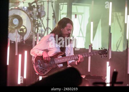 Bergamo, Italia. 10th Ott 2022. Negramaro durante Negramaro, Concerto musicale a Bergamo, 10 2022 ottobre Credit: Independent Photo Agency/Alamy Live News Foto Stock