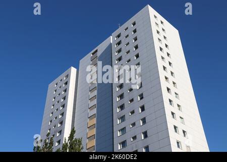 Edificio generico in Germania. Condominio medio nella città di Norimberga, in Germania. Foto Stock