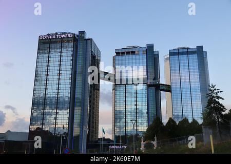 Göteborg, Svezia - 26 agosto 2018: Gothia Towers a Gothenburg, Svezia. I grattacieli sono parte dell'esposizione svedese e il centro congressi. Foto Stock