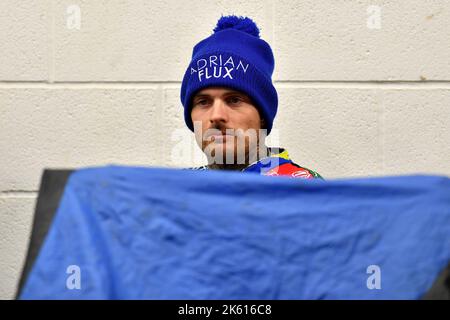 Manchester, Regno Unito. 10th Ott 2022. Lewis Kerr di Sheffield ‘TruPlant’ Tigers durante la prima tappa della Premiership Grand Final al National Speedway Stadium di Manchester, lunedì 10th ottobre 2022. (Credit: Eddie Garvey | MI News) Credit: MI News & Sport /Alamy Live News Foto Stock