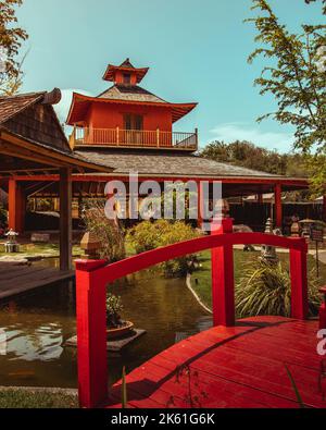 Puerto Rico giardino giapponese mini parco delizioso dojo in legno Foto Stock