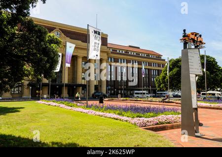 Stazione ferroviaria di Wellington in Bunny Street a Wellington, sull'isola settentrionale della Nuova Zelanda. Wellington è soprannominata "Windy Wellington" Foto Stock