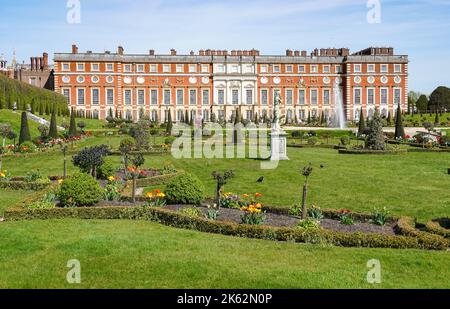 Il Privy Garden a Hampton Court Palace, Richmond upon Thames, Londra, Inghilterra Regno Unito Foto Stock